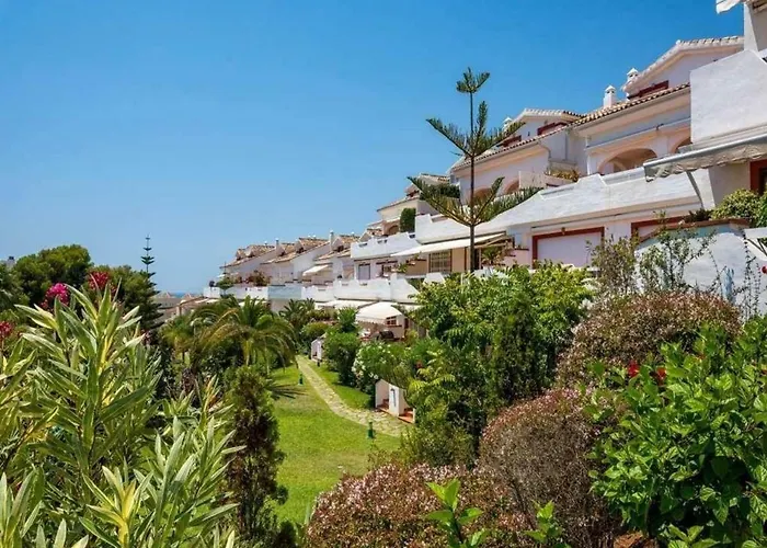 Апартаменты Elviria Марбелья