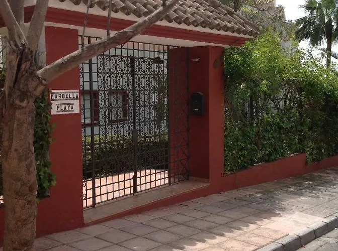 Elviria アパート